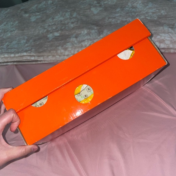 Nike X Off-White Waffle Racer SP "Electric Green" Sneakers - Picture 2 of 16